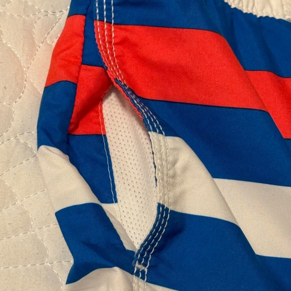 NWOT Gap Swim Trunks - Kids Size L - Picture 5 of 14